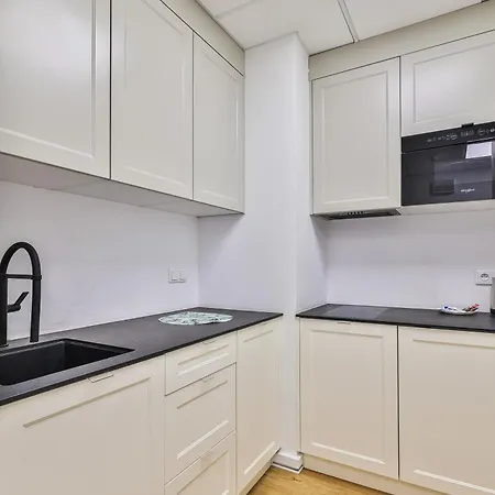 Apartment Kasprzaka 29 Wola Tower By Perfect Warschau